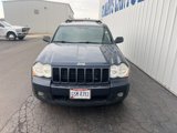 Used 2010 Jeep Grand Cherokee Laredo image 3
