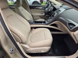 Used 2017 Lincoln MKZ Premiere image 5