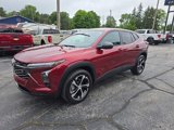 Used 2024 Chevrolet Trax RS w/ Driver Confidence Package image 2