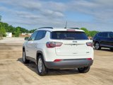 Used 2022 Jeep Compass Latitude image 4