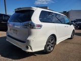 Used 2019 Toyota Sienna SE image 3