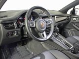 Certified 2021 Porsche Macan image 5