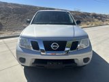 Used 2019 Nissan Frontier SV image 2