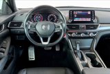 Used 2018 Honda Accord Sport image 5