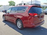 Used 2020 Chrysler Pacifica Touring w/ Advanced Safetytec Group image 4