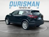 Used 2021 Nissan Rogue Sport S image 4