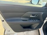 New 2025 Nissan Kicks SR image 3