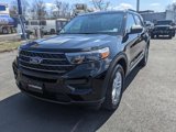 Used 2022 Ford Explorer XLT image 2