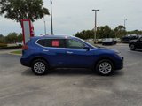 Certified 2018 Nissan Rogue SV image 3