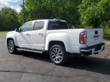 Used 2021 GMC Canyon Denali image 4
