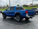 Used 2017 Toyota Tacoma TRD Off-Road image 6