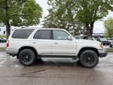 Used 2000 Toyota 4Runner SR5 image 4