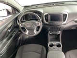 Used 2024 GMC Terrain SLE image 5