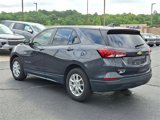 Used 2022 Chevrolet Equinox LS w/ LS Convenience Package image 4