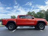 Used 2018 Toyota Tacoma TRD Off-Road image 4