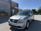Used 2020 Dodge Grand Caravan SXT image 2