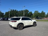 Used 2022 Nissan Pathfinder SV w/ SV Black Package image 5