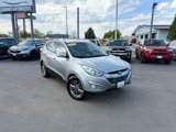 Used 2015 Hyundai Tucson SE image 2