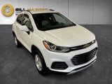 Used 2022 Chevrolet Trax LT w/ LT Convenience Package image 3