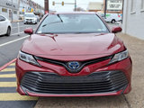 Used 2019 Toyota Camry LE image 2