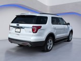 Used 2017 Ford Explorer XLT w/ Equipment Group 201A image 3