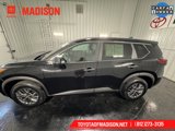 Used 2023 Nissan Rogue S image 2