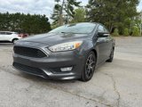 Used 2015 Ford Focus SE w/ SE Sport Package image 3