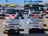 Used 2019 Jeep Grand Cherokee Altitude image 5