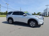 Used 2022 Nissan Pathfinder SL image 3