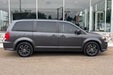 Used 2018 Dodge Grand Caravan GT image 3