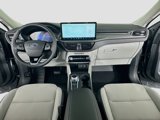 New 2025 Ford Escape SE image 3