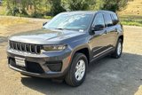 New 2024 Jeep Grand Cherokee Laredo w/ Luxury Tech Group I image 3