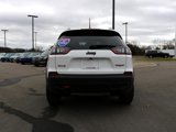 Used 2021 Jeep Cherokee Trailhawk image 4