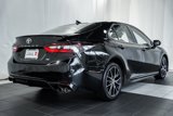 Used 2021 Toyota Camry SE image 4