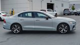 Certified 2024 Volvo S60 B5 Core image 2