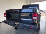 New 2023 Jeep Gladiator Willys image 5