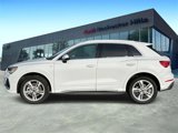 Certified 2024 Audi Q3 2.0T Premium w/ Convenience Package image 2