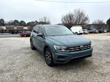 Used 2020 Volkswagen Tiguan SE image 4