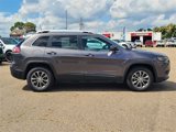 Used 2020 Jeep Cherokee Latitude Plus w/ Cold Weather Group image 4