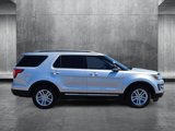 Used 2017 Ford Explorer XLT image 4