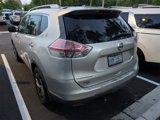 Used 2016 Nissan Rogue SL image 4