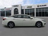 Used 2023 Nissan Altima 2.5 S image 2