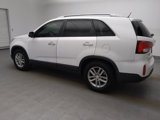 Used 2014 Kia Sorento LX image 3