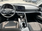 Used 2022 Hyundai Elantra SEL w/ Cargo Package image 2