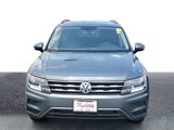 Used 2021 Volkswagen Tiguan SE image 2