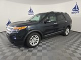 Used 2015 Ford Explorer XLT w/ Equipment Group 202A image 3