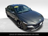 Used 2024 Hyundai Elantra SEL w/ Convenience Package image 3