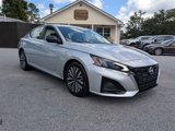 Used 2024 Nissan Altima 2.5 SV image 2