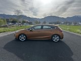 Used 2017 Chevrolet Cruze Premier image 2