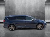 Used 2017 Chrysler Pacifica Limited image 4